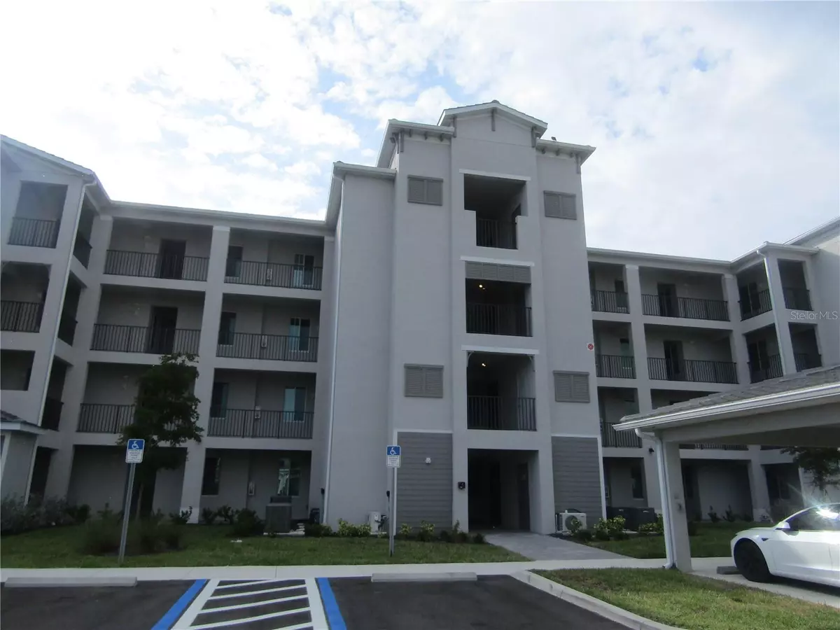 Venice, FL 34293,17565 OPAL SAND DR #405