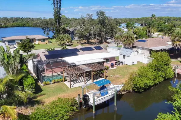 Nokomis, FL 34275,470 CEIL DR