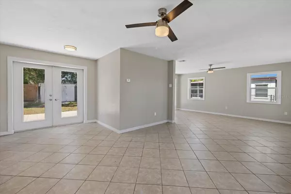 North Port, FL 34287,6024 MERRIL ST