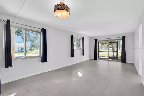 Venice, FL 34285,Address not disclosed