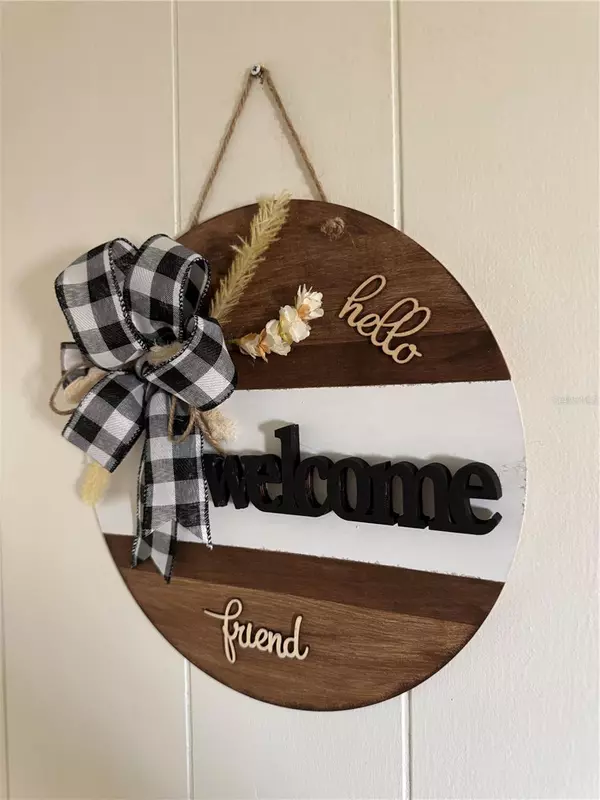 Venice, FL 34285,714 LOCARNO DR