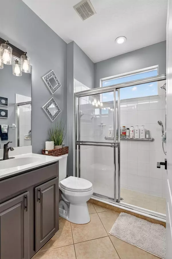 Palmetto, FL 34221,5012 LAKEHURST CT