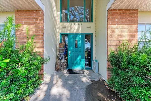 Rotonda West, FL 33947,3586 CAPE HAZE DR #B4