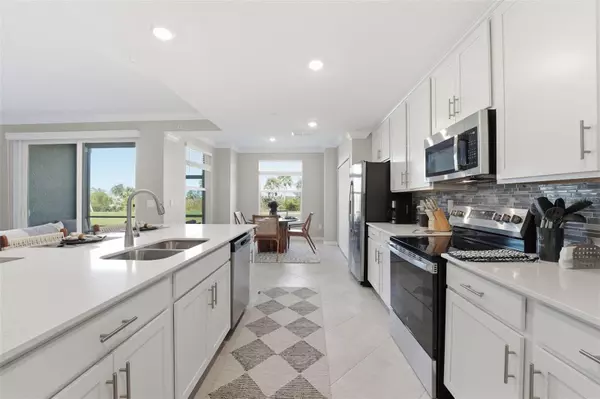 Venice, FL 34293,17475 OPAL SAND DR #103