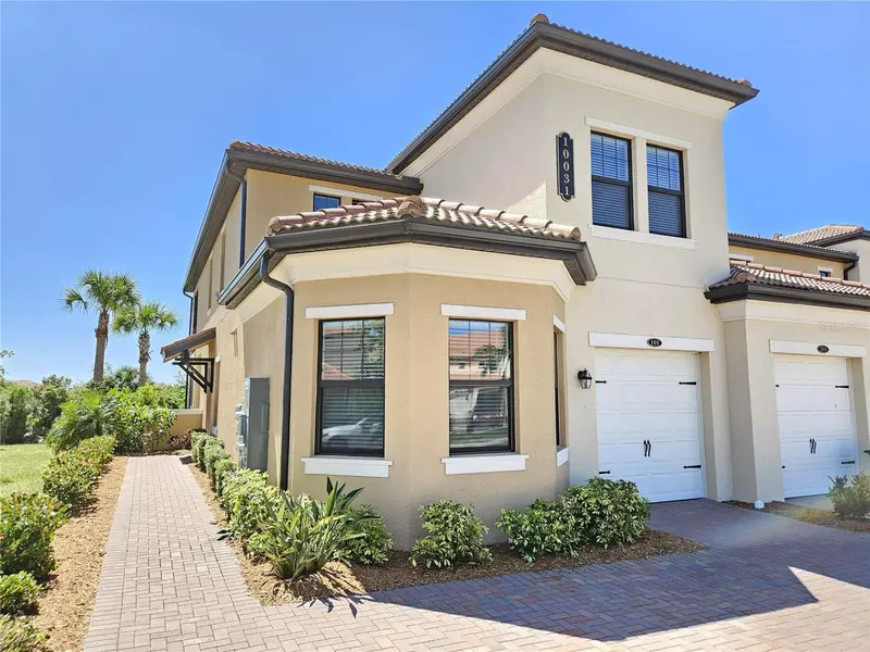 10031 CROOKED CREEK DR #101, Venice, FL 34293