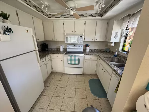 Englewood, FL 34223,17 QUAILS RUN BLVD #1