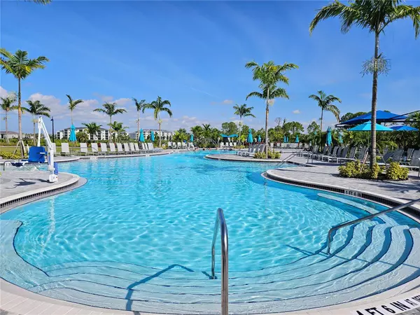 Venice, FL 34293,12470 WELLEN GOLF ST #107
