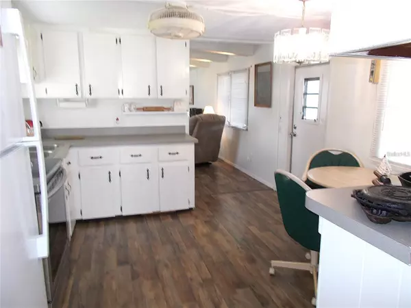 Venice, FL 34285,426 BOXWOOD DR