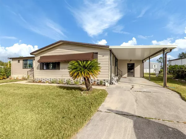 North Port, FL 34287,397 CATAMARAN CT