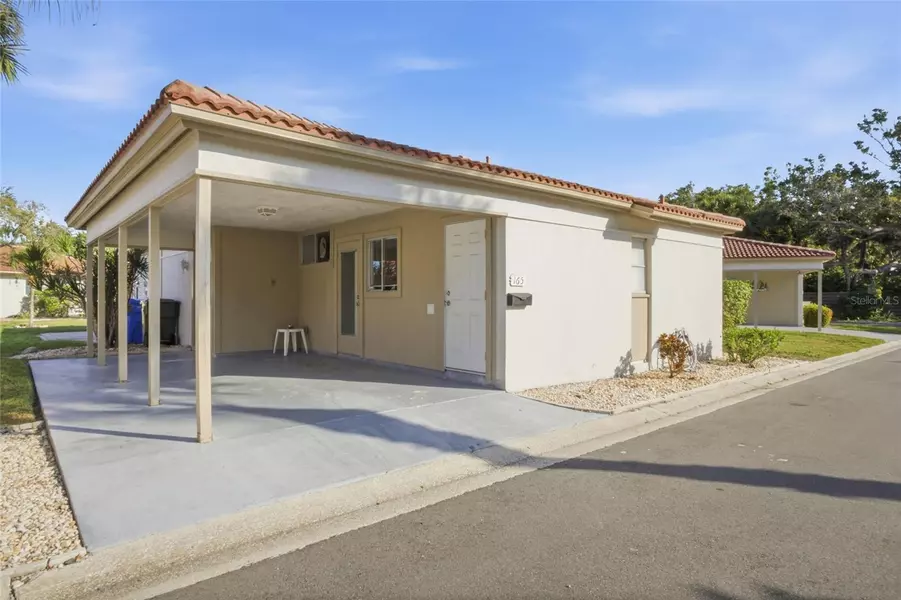 165 VISTA HERMOSA CIR #24A, Sarasota, FL 34242