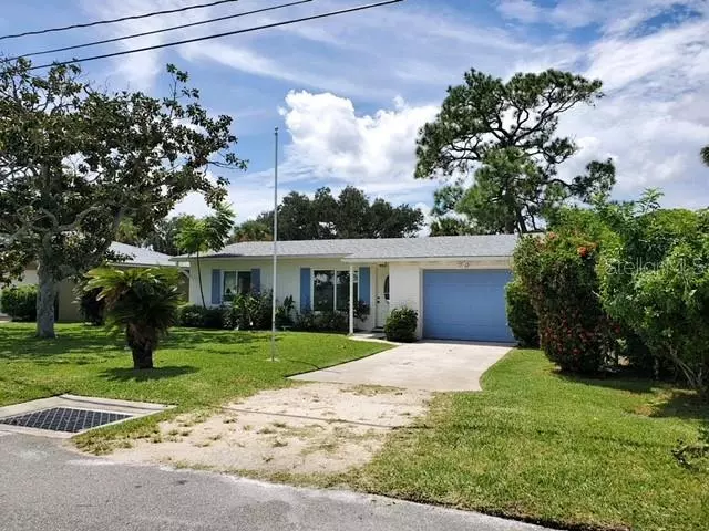 632 Goodwin AVE, New Smyrna Beach, FL 32169