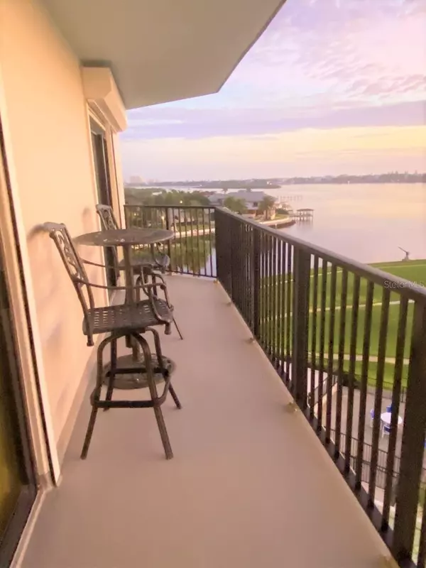 New Smyrna Beach, FL 32169,501 N Causeway #407