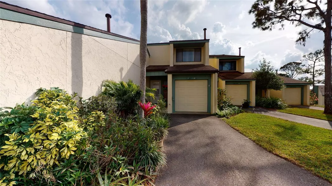 157 Club House BLVD #157, New Smyrna Beach, FL 32168