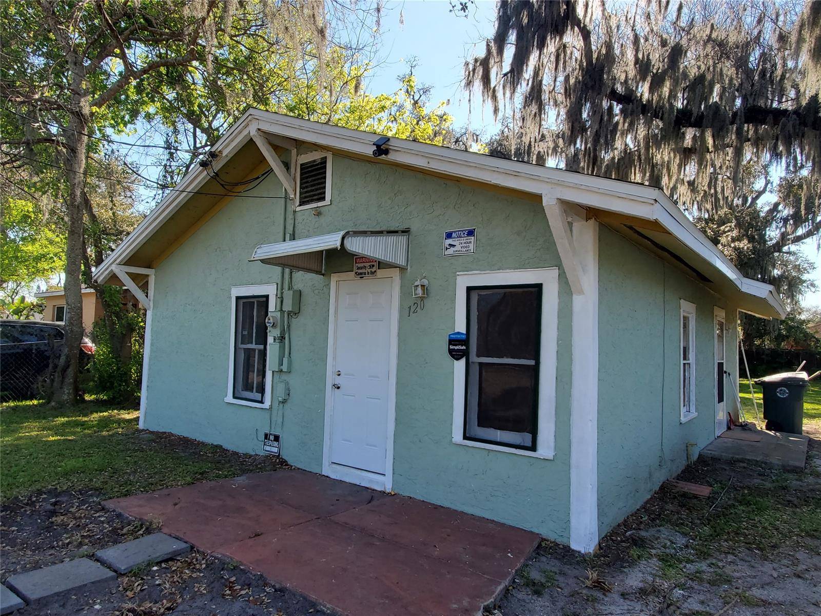 120 N Adams, Daytona Beach, FL 32114