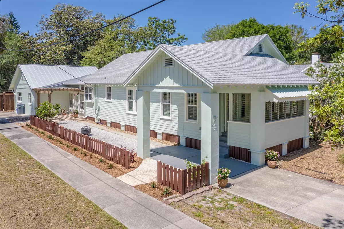 New Smyrna Beach, FL 32168,822 Live Oak ST