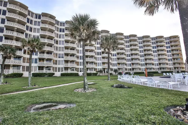 New Smyrna Beach, FL 32169,601 N Atlantic AVE #806