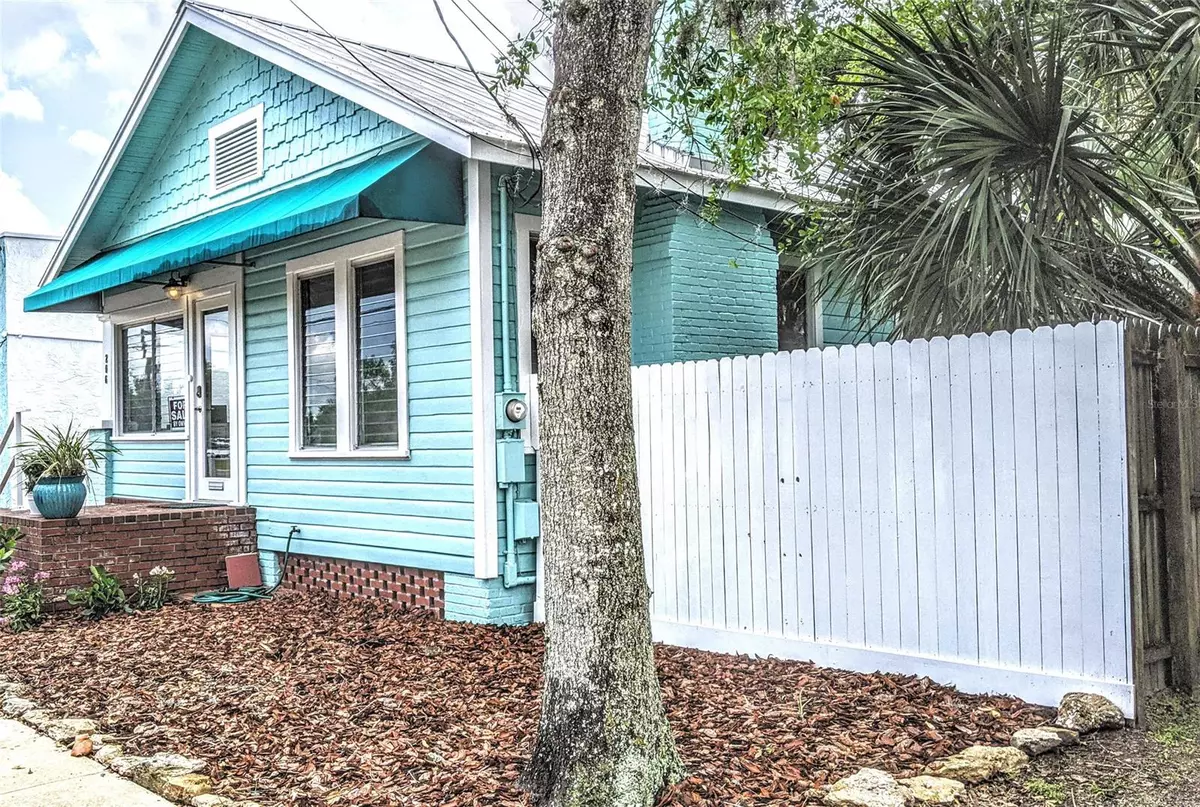 New Smyrna Beach, FL 32168,206 Rush ST