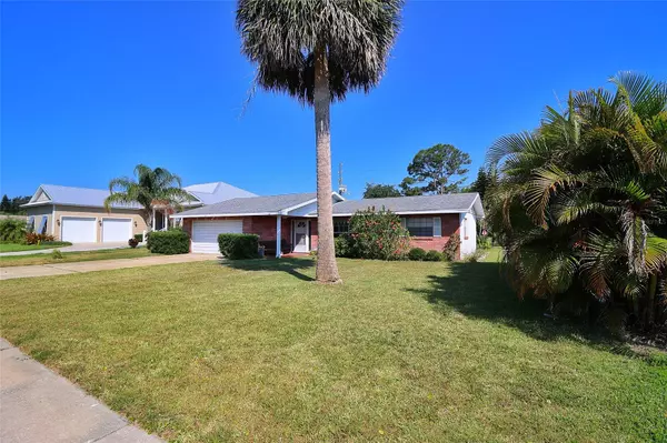 321 Granada ST, New Smyrna Beach, FL 32169