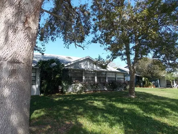 New Smyrna Beach, FL 32168,10 Stymie LN