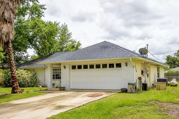 3116 Needle Palm DR, Edgewater, FL 32141