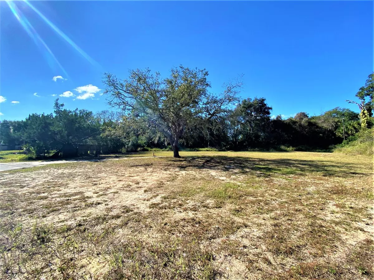 Oak Hill, FL 32759,141 West Loop