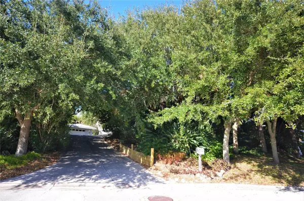 New Smyrna Beach, FL 32169,2022 Spyglass LN