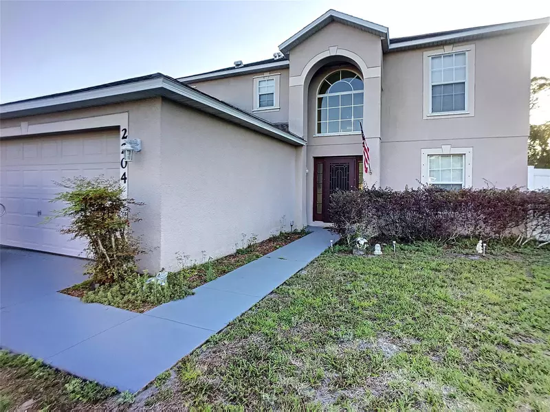 2204 Travelers Palm DR, Edgewater, FL 32141