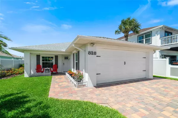 828 Maralyn AVE, New Smyrna Beach, FL 32169