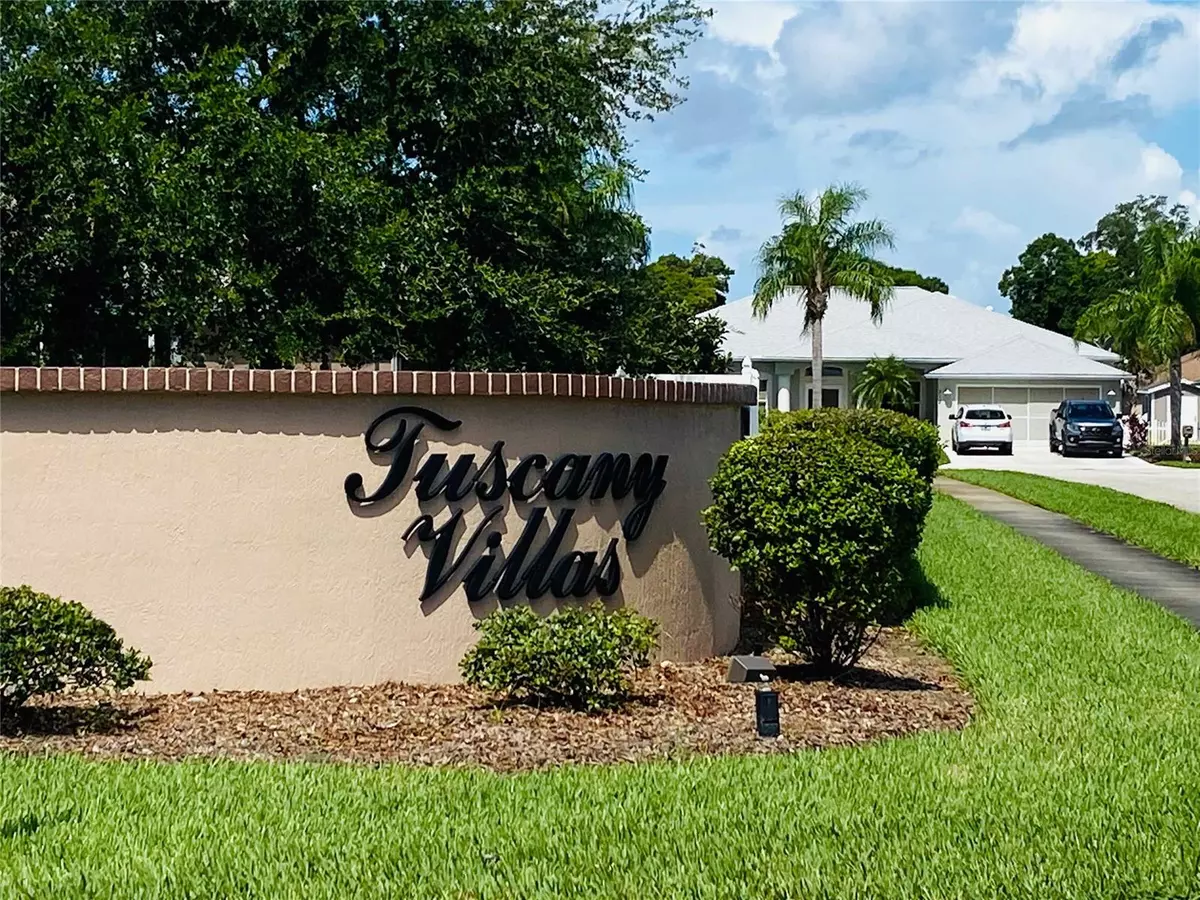 Edgewater, FL 32141,102 Tuscany Villas DR