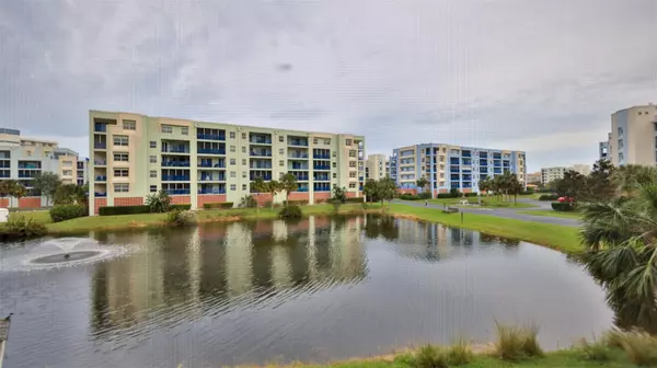 New Smyrna Beach, FL 32169,5300 S Atlantic AVE #11-205