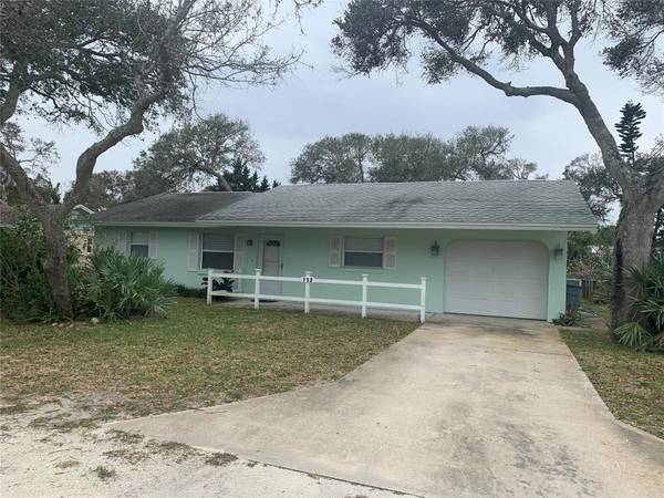 712 Evergreen ST, New Smyrna Beach, FL 32169