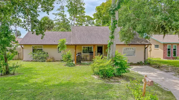 583 Cambridge CIR, South Daytona, FL 32119
