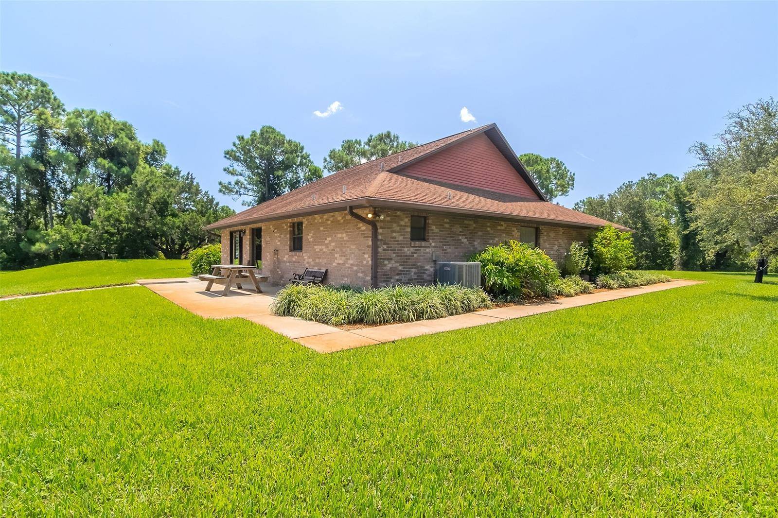 475 LAZY Z LN, Oak Hill, FL 32759