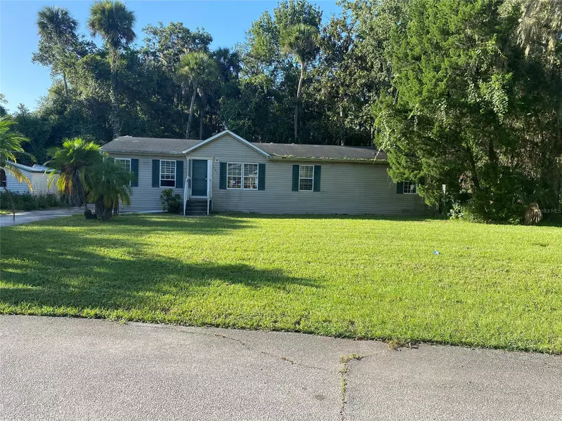 1681 Cadiz AVE, New Smyrna Beach, FL 32168