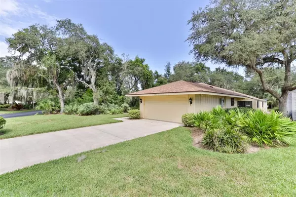 New Smyrna Beach, FL 32168,634 Kilmarnock CT