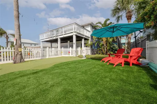 New Smyrna Beach, FL 32169,830 MARALYN AVE