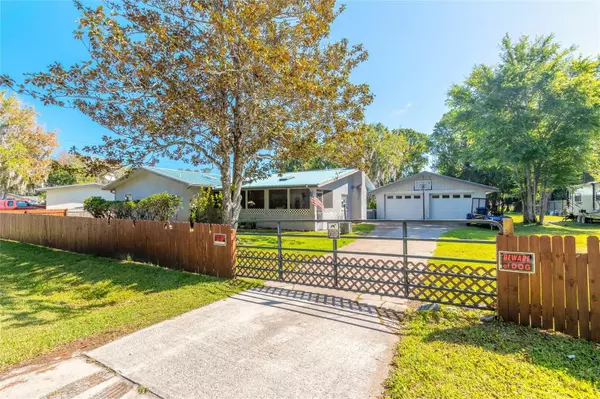 1153 PEARL ST, New Smyrna Beach, FL 32168