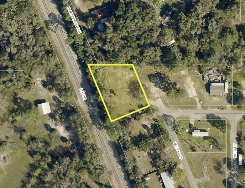 141 WEST LOOP, Oak Hill, FL 32759