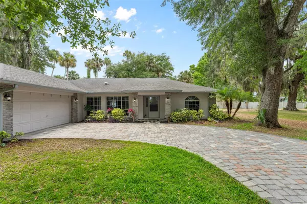Edgewater, FL 32132,1328 NEEDLE PALM DR