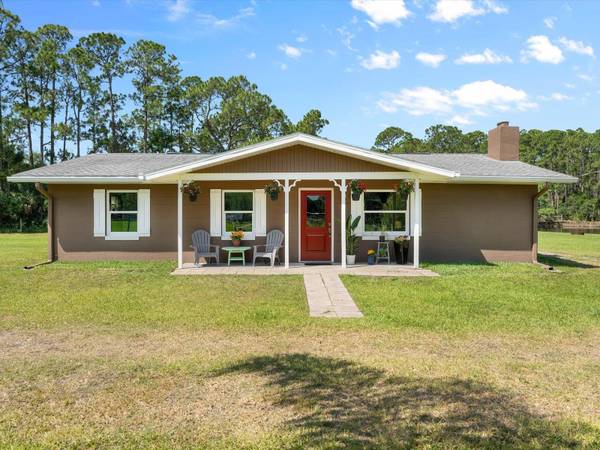 952 BAY DR,  New Smyrna Beach,  FL 32168