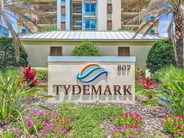 New Smyrna Beach, FL 32169,807 S ATLANTIC AVE #302