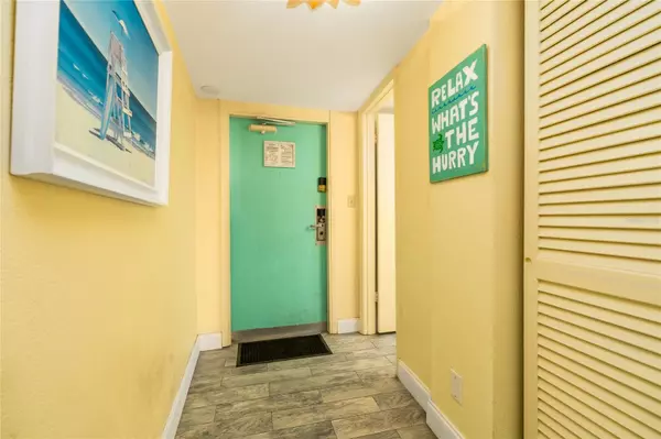 Daytona Beach, FL 32118,2301 S ATLANTIC AVE #111