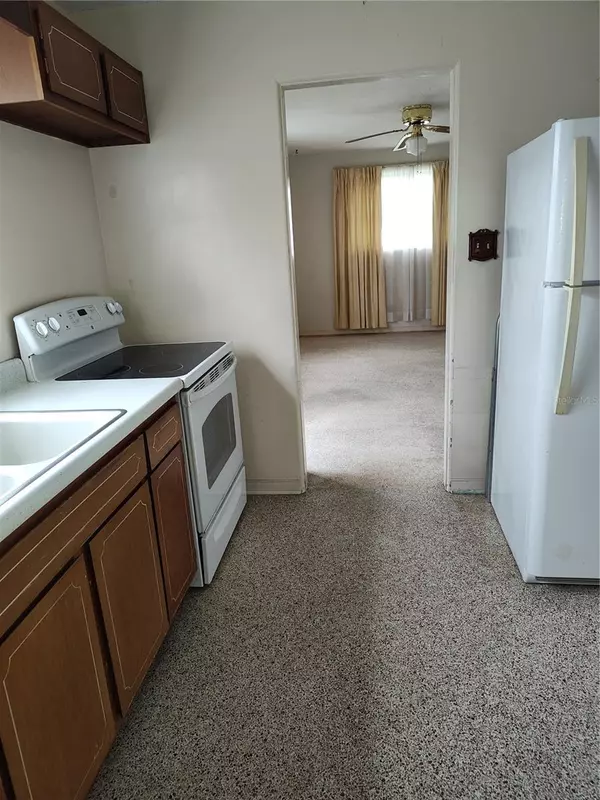 New Smyrna Beach, FL 32168,610 EDWARD ST