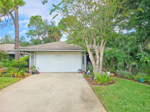 360 GLENEAGLES DR, New Smyrna Beach, FL 32168