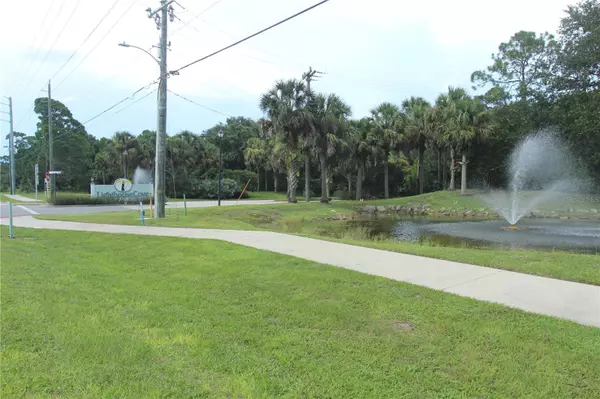 Oak Hill, FL 32759,498 SIOUX BLVD