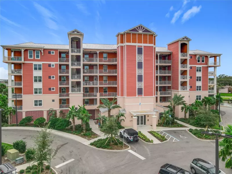 2 RIVERWALK DR #302, New Smyrna Beach, FL 32169