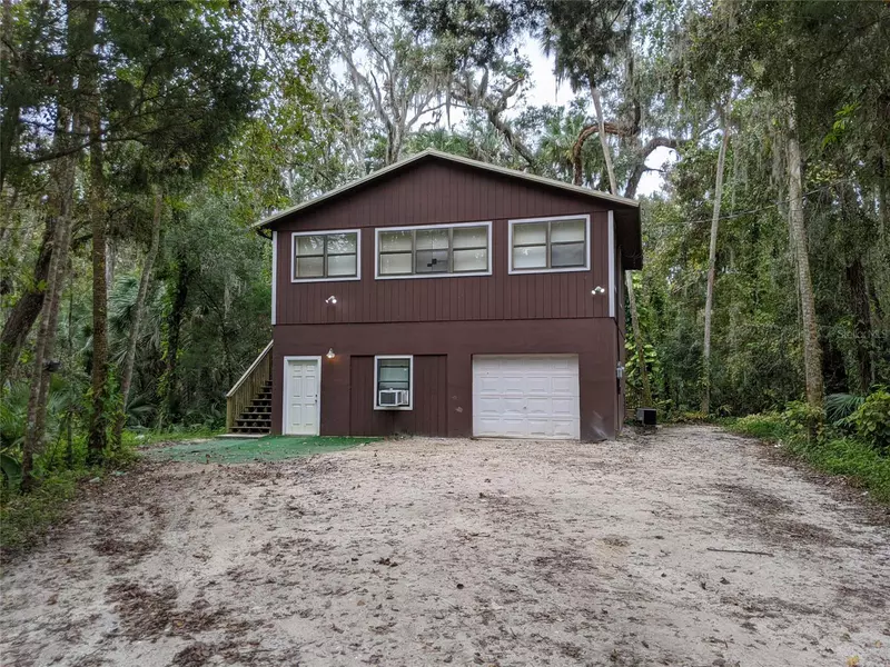 1220 ELIZABETH ST, New Smyrna Beach, FL 32168