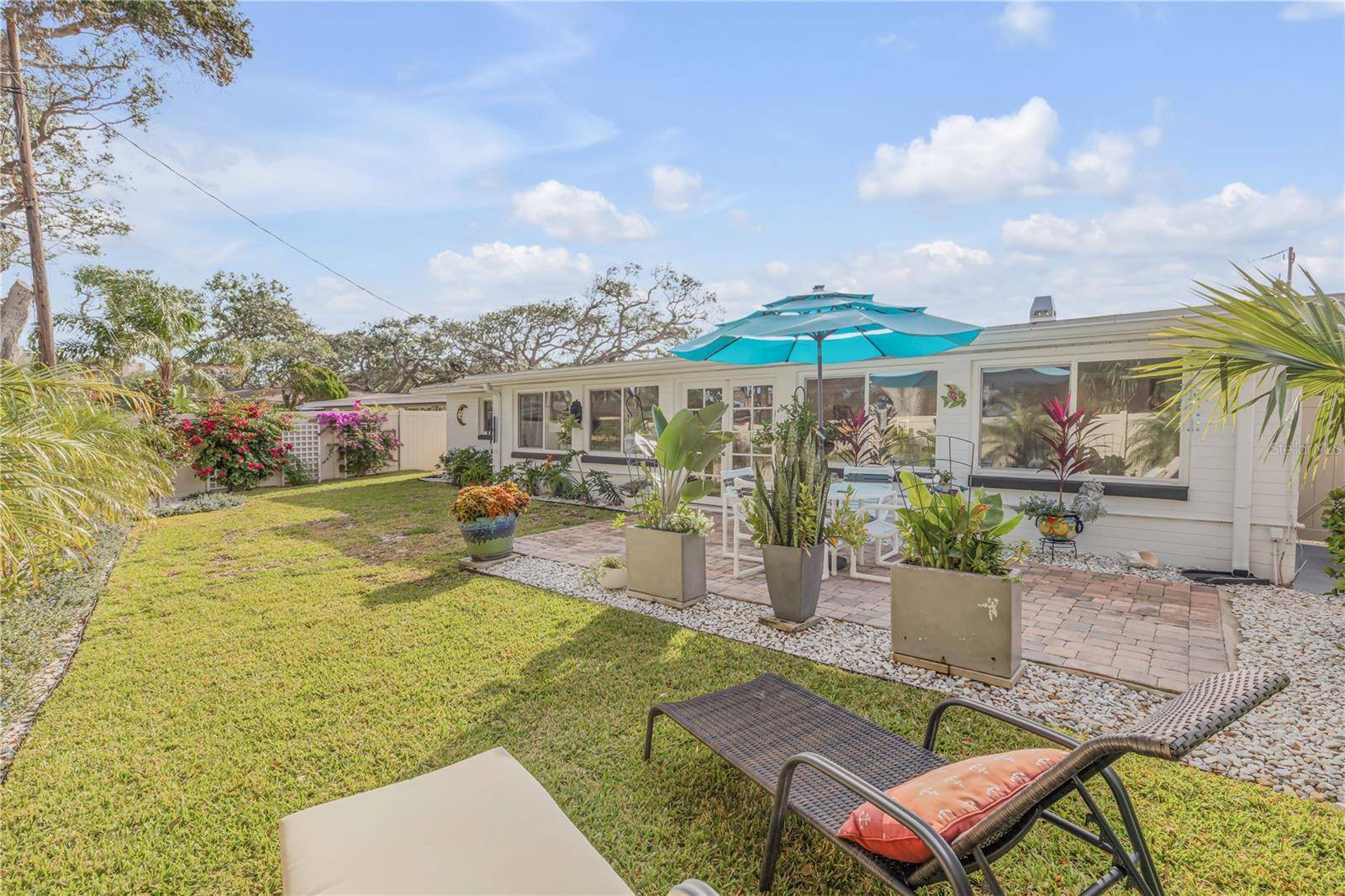 New Smyrna Beach, FL 32169,804 SANDPIPER AVE