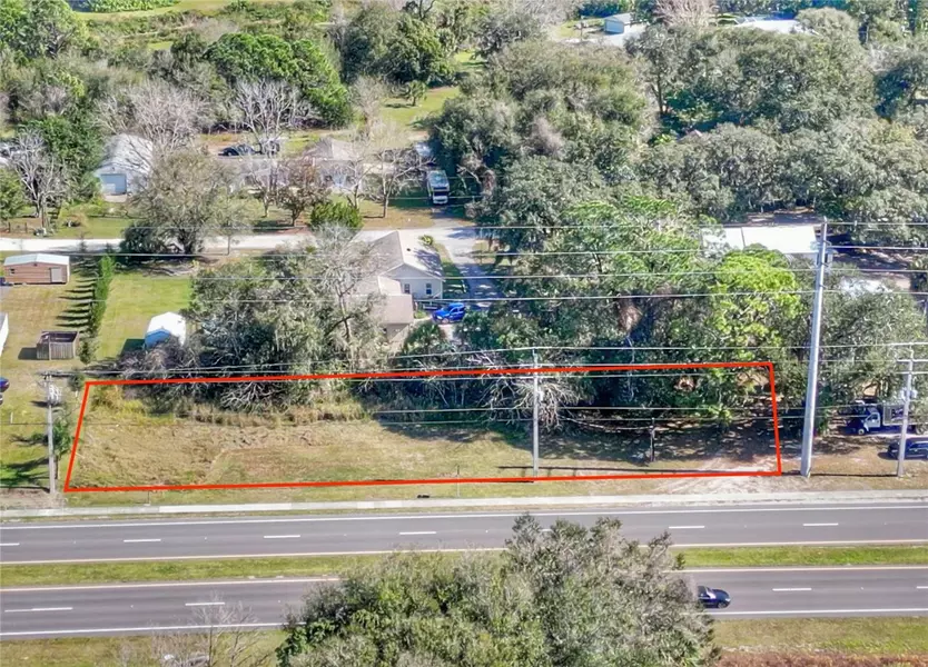135 N US HIGHWAY 1, Oak Hill, FL 32759