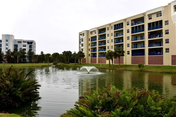 New Smyrna Beach, FL 32169,5300 S ATLANTIC AVE #8-302
